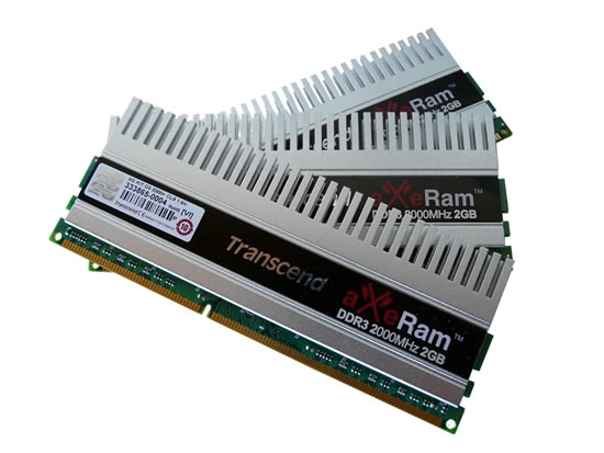 Toujours de la RAM, mais chez Syndrome et en Transcend
