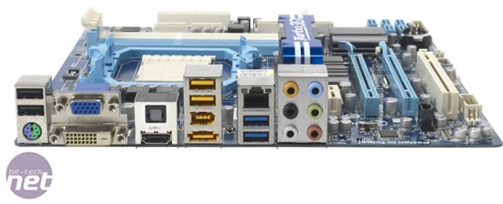 La 880GMA-UD2H va pas se laisser faire