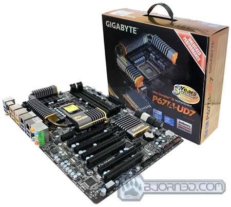 Deux previews de la Gigabyte P67A-UD7, comment elle est trop belle