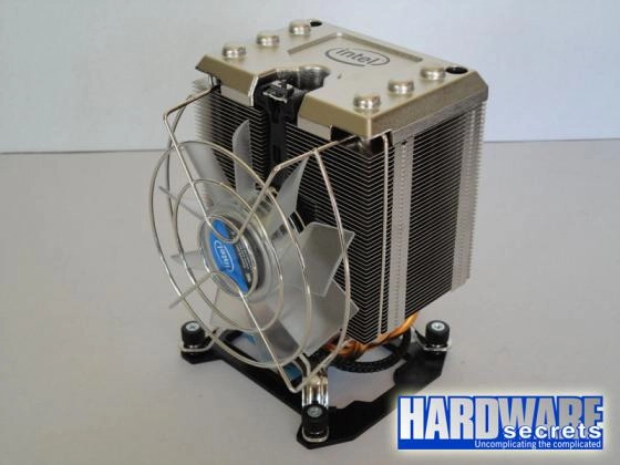 Test du ventirad Intel XTS100H. Oui oui, c'est du stock !