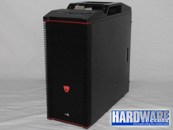 Aerocool Rs-4, du bon boitier entr�e-de-gamme ?