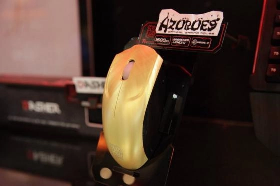 Thermaltake pr�sente des Azoroes tr�s color�es