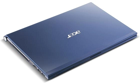 Le superbe Acer Timeline X 3830T chez Revioo