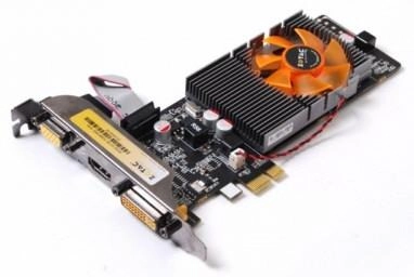 Une CG en PCI EX 1x chez Zozo et m�me en PCI...
