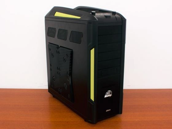 Akasa Venom Toxic, un test pour d�couvrir en d�tail le monstre jaune