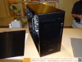 Lian Li PC-V700, un boitier mATX qui accueille une carte ATX ?