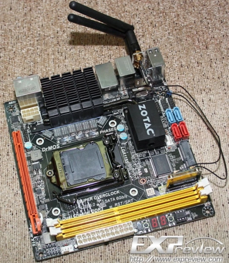 Zotac aussi sur du Z77 en Mini-ITX