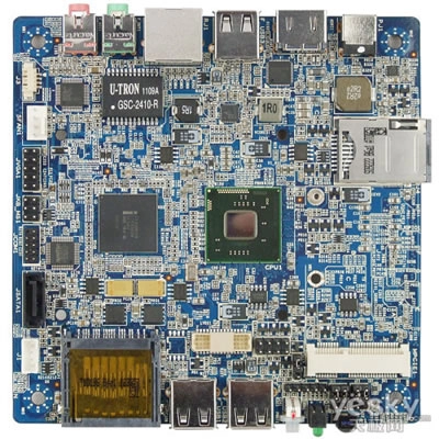 J&W IC7N1012, du Cedar Trail en Nano ITX