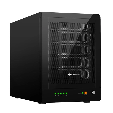 Du bon gros boitier RAID de 5 et 8 unit�s chez Sharkoon