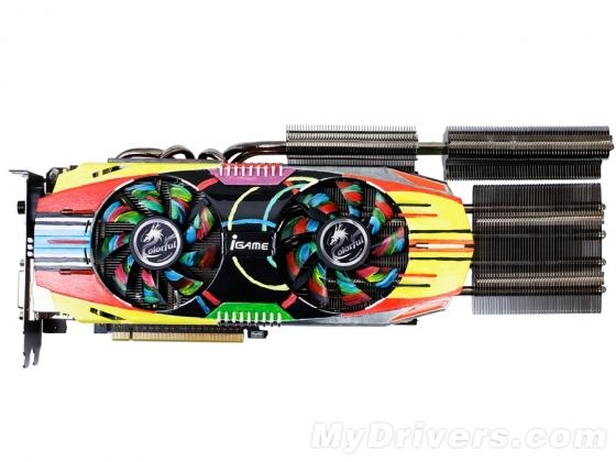 Colorful : une GTX 660 Ti tout en couleur et tout en longueur