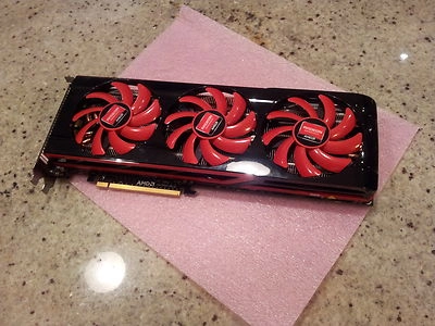 Une HD 7990 sur ebay