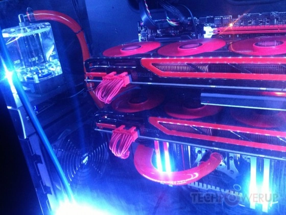 Deux HD 7990 pour la post�rit� 
