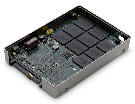 Le SAS 12.0 arrive, le SATA 12.0 se pr�pare