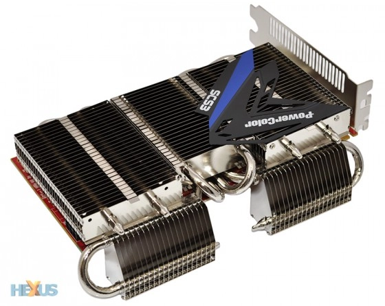 La HD7850 passive de PowerColor sur le grill ; ou l'inverse, au choix...