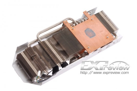 Des d�tails sur la GTX 770 Extreme de Zotac
