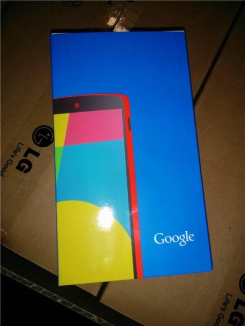 Le Google Nexus 5 arrive dans une version Rouge
