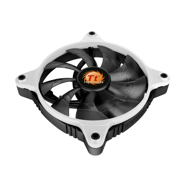 Thermaltake Odin 12 LED, un ventilateur personnalisable