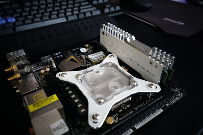 [Maj] MEG propose des refroidisseurs DDR Blade