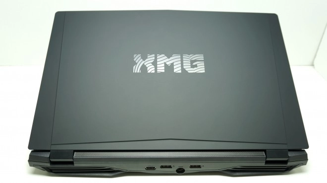  A la d�couverte du PC portable Gamer XMG Ultimate Series U705