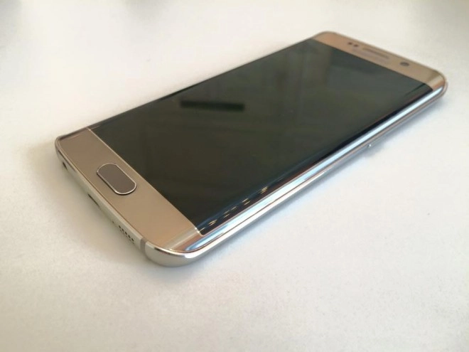  A la d�couverte du Samsung Galaxy S6 Edge