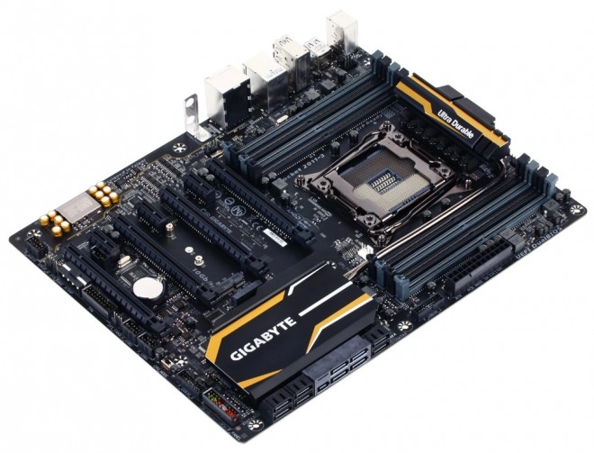 Gigabyte annonce une nouvelle carte m�re, la X99-SLI