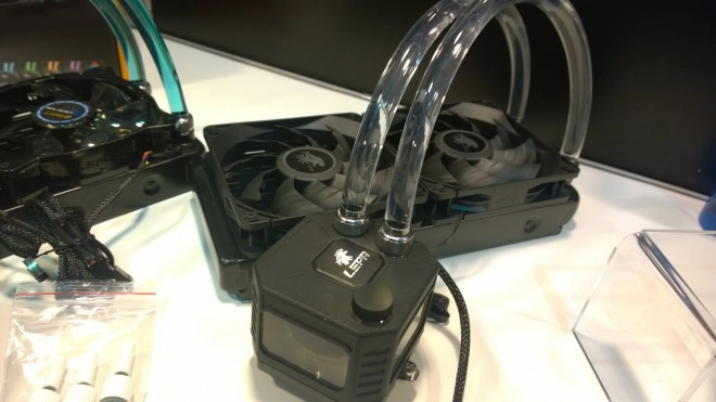 Computex 2015 : EXllusion 240, un AIO modifiable chez LEPA