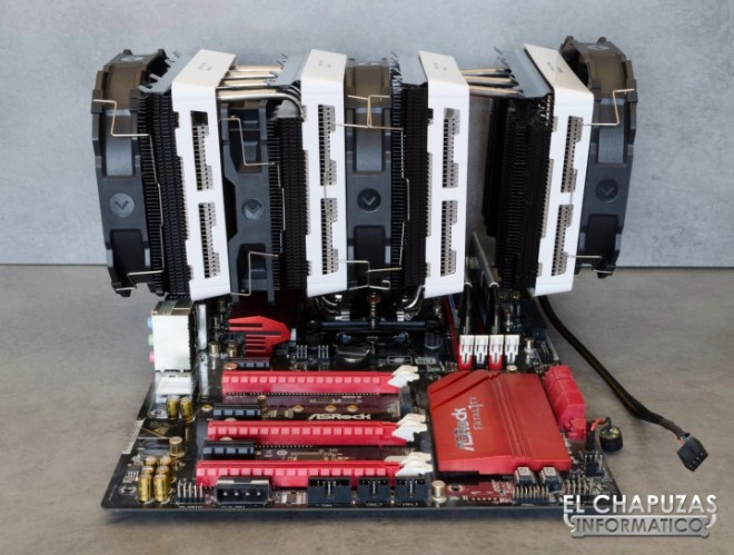 L'�norme Cryorig AF141 a bien eu droit � sa plateforme de bench !