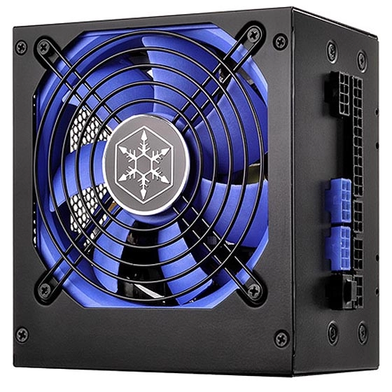 Nouvelle s�rie Strider de SilverStone, du 80Plus Bronze en format court enti�rement modulaire