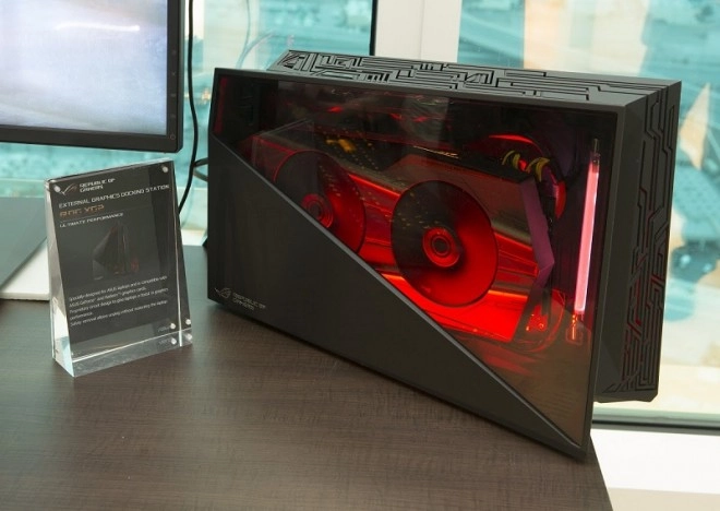 Asus pr�sente sa solution graphique externe pour PC portable gamer : l'Asus ROG XG2 