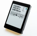Samsung PM1633a : Un SSD de 15.36 To...