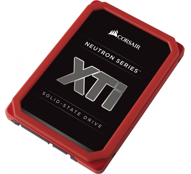 Corsair lance un nouveau SSD, le Neutron XTi