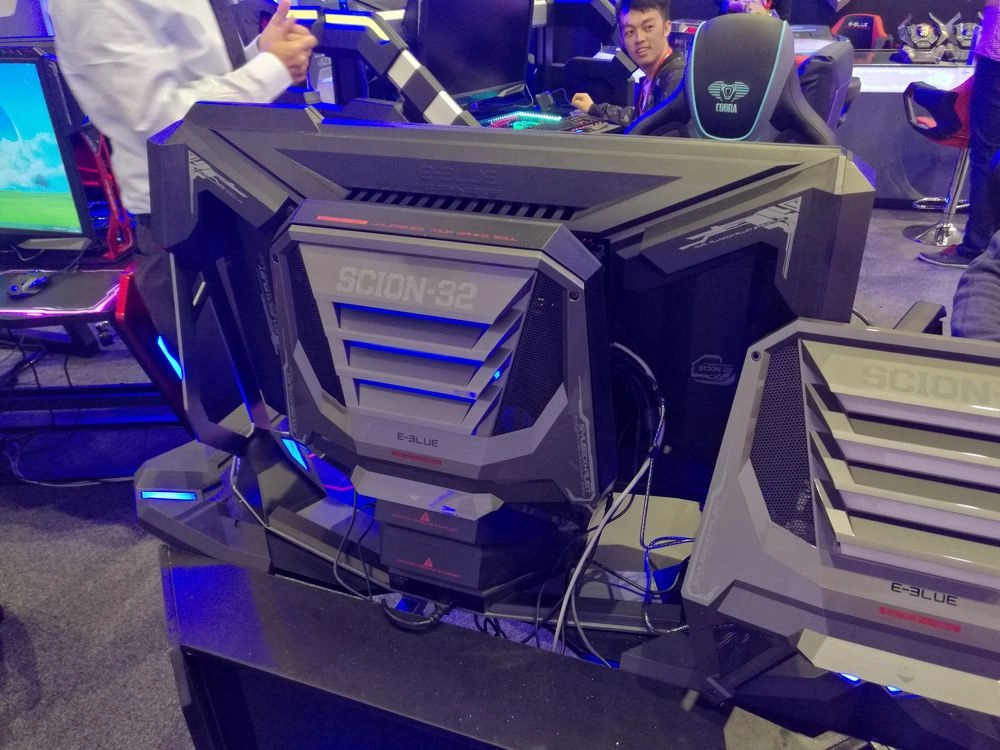 IFA 2017 : AIO et bureaux qui tuent, le reste chez E-BLUE