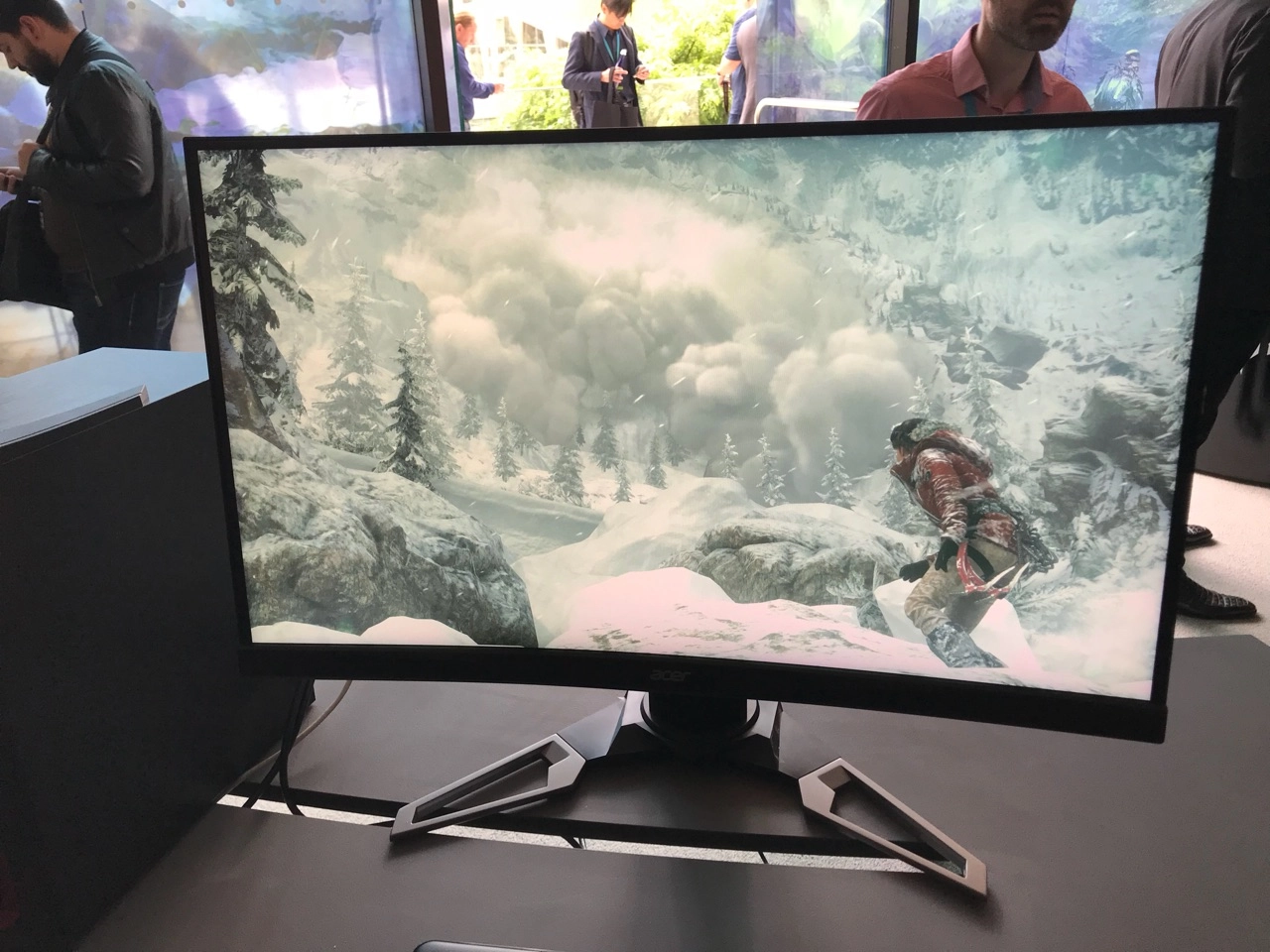 Next@Acer 2018 : un �cran XZ271U B qu'il est beau