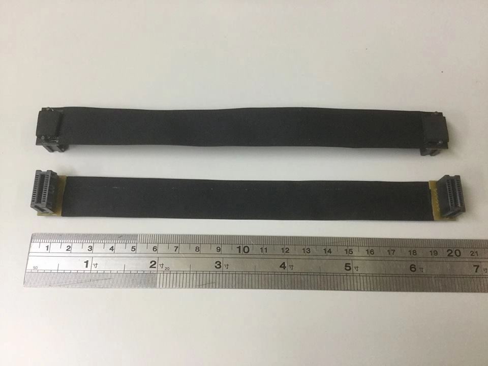 Des ponts SLI souples de 200mm ? C'est pour tr�s bient�t