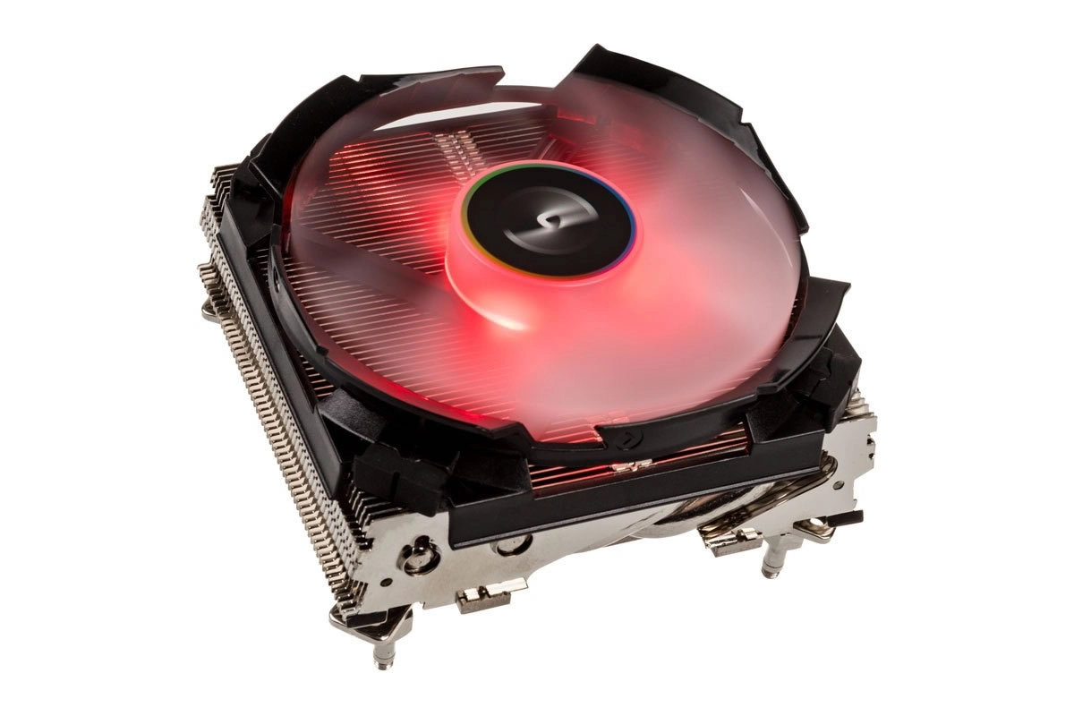 Graph�ne et RGB, CRYORIG d�cline son petit C7
