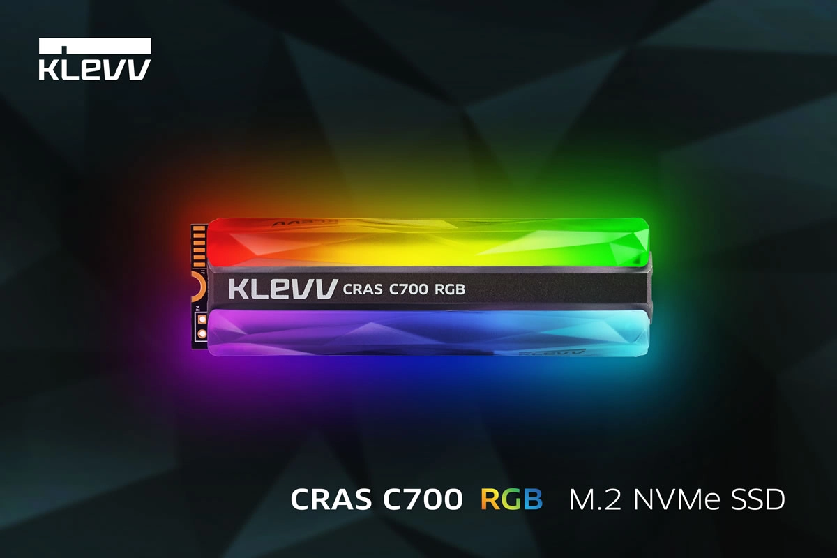 Sortez les lunettes de soleil, le SSD KLEVV CRAS C700 RGB arrive