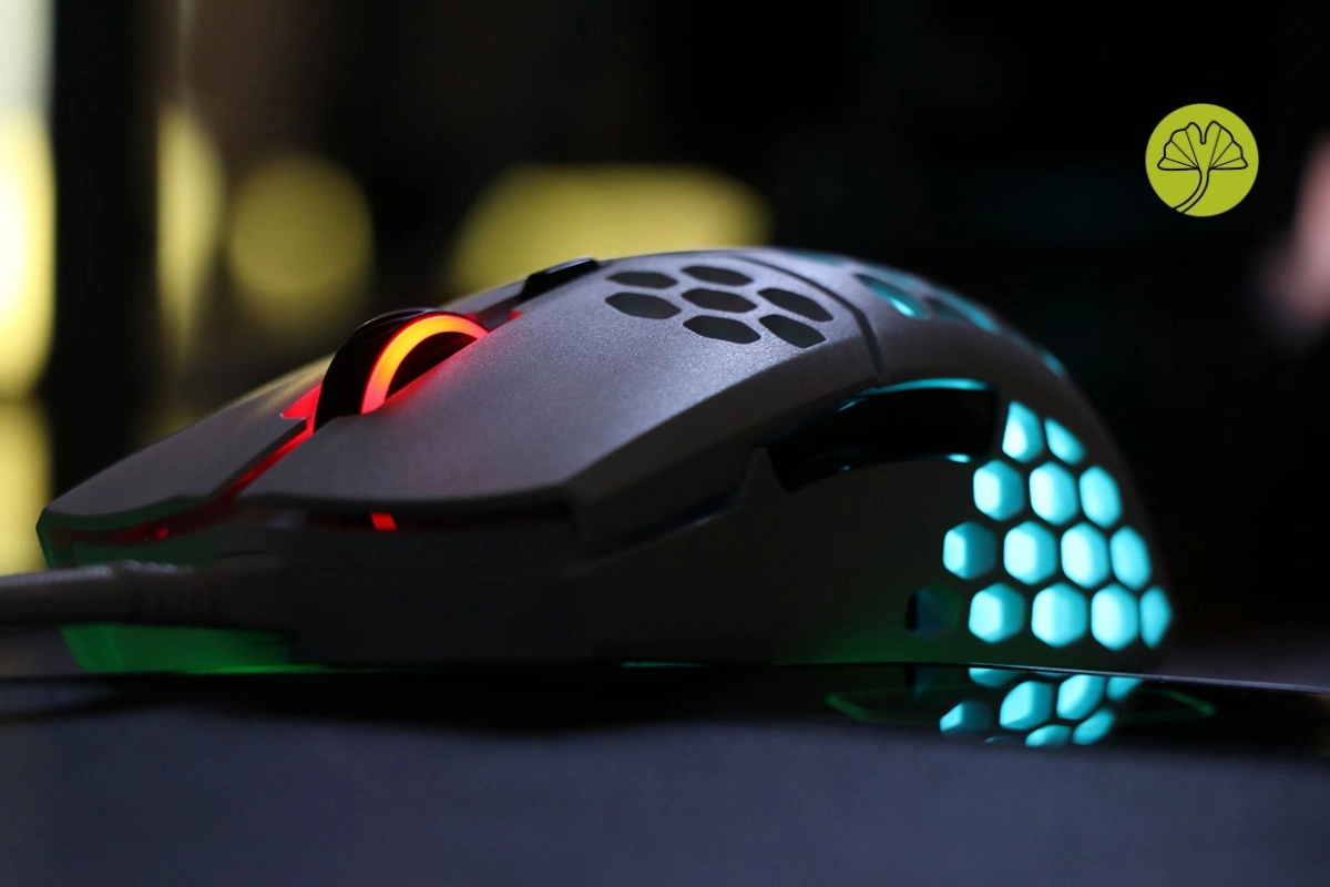 Bien ou pas la souris pour les joueurs MM711 de Cooler Master ?