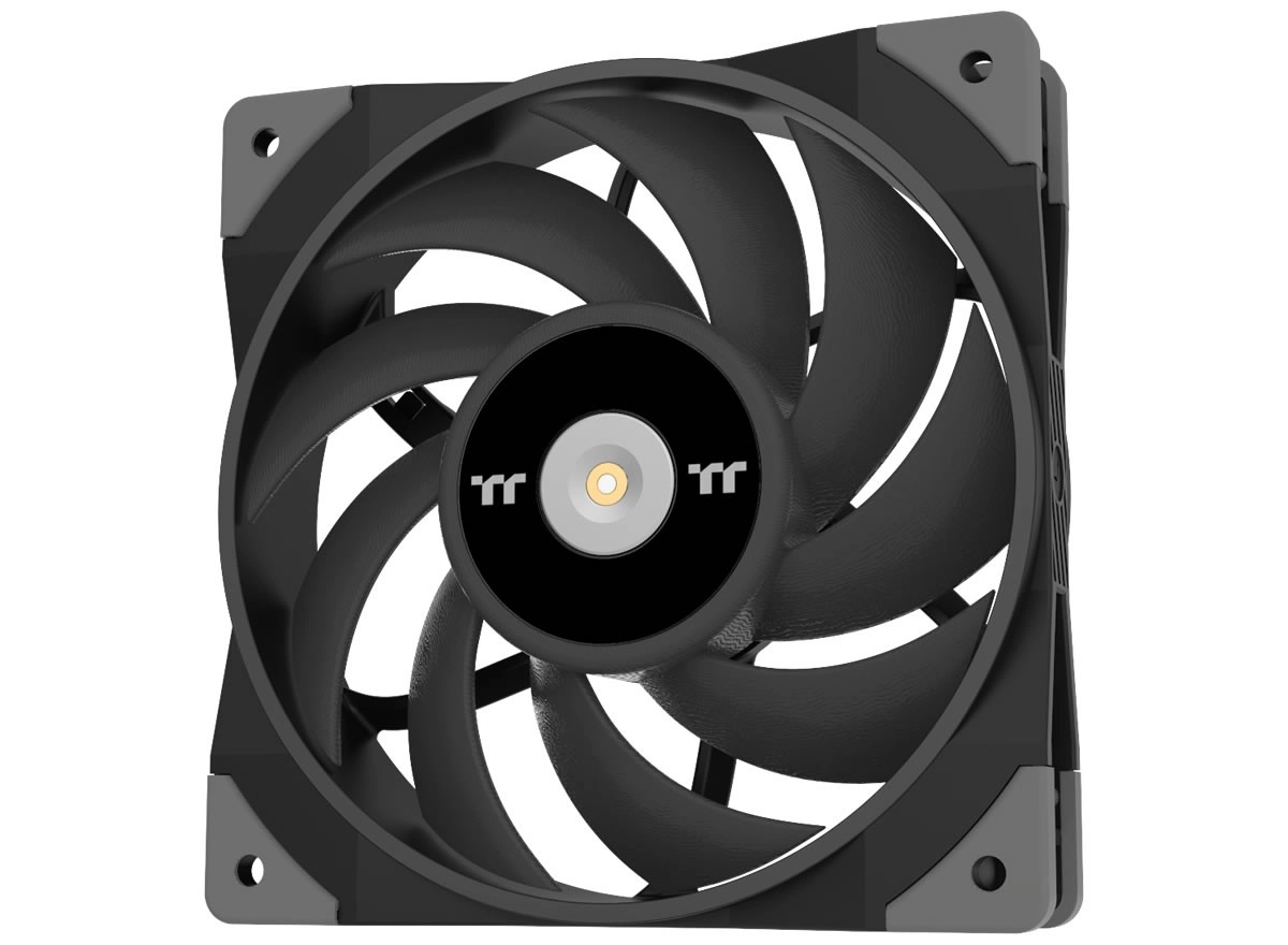 2020 Thermaltake EXPO : ventilateurs TOUGHFAN et Pure Duo chez Thermaltake, plus de la pasta