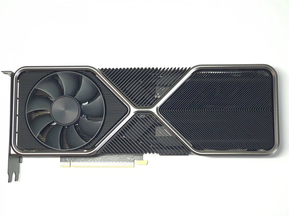  Nos premi�res photographies de la carte graphique Nvidia Geforce RTX 3080