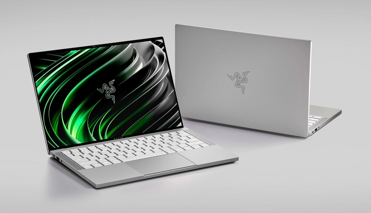 Razer Book 13 : la performance rencontre la productivit� avec des processeurs Intel de 11 eme g�n�ration