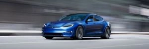 La nouvelle Tesla Model S d'Elon Musk embarque assez de puissance pour faire tourner Cyberpunk 2077
