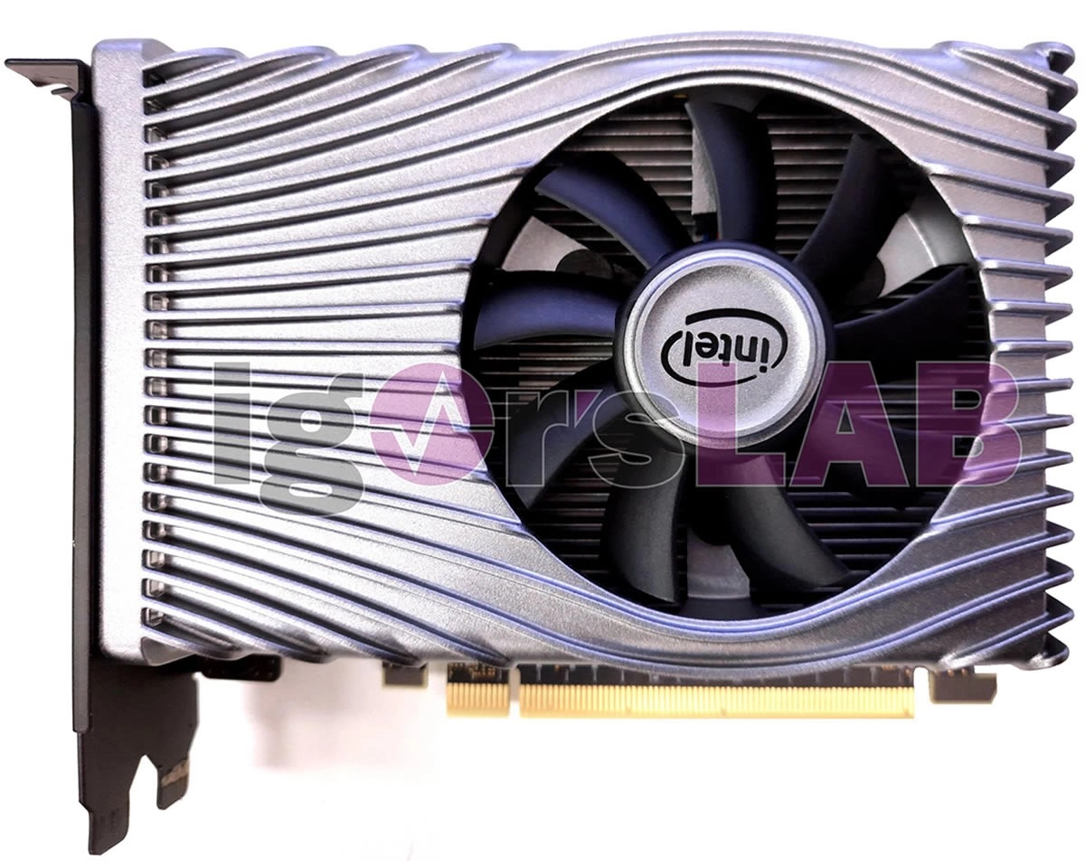 La carte graphique Intel DG1 Iris Xe Max se d�shabille 