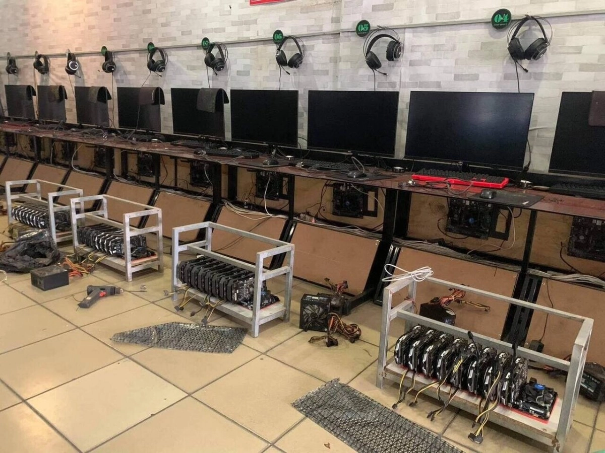 La fin des Cyber Caf�, qui vont se transformer en ferme de Mining ?