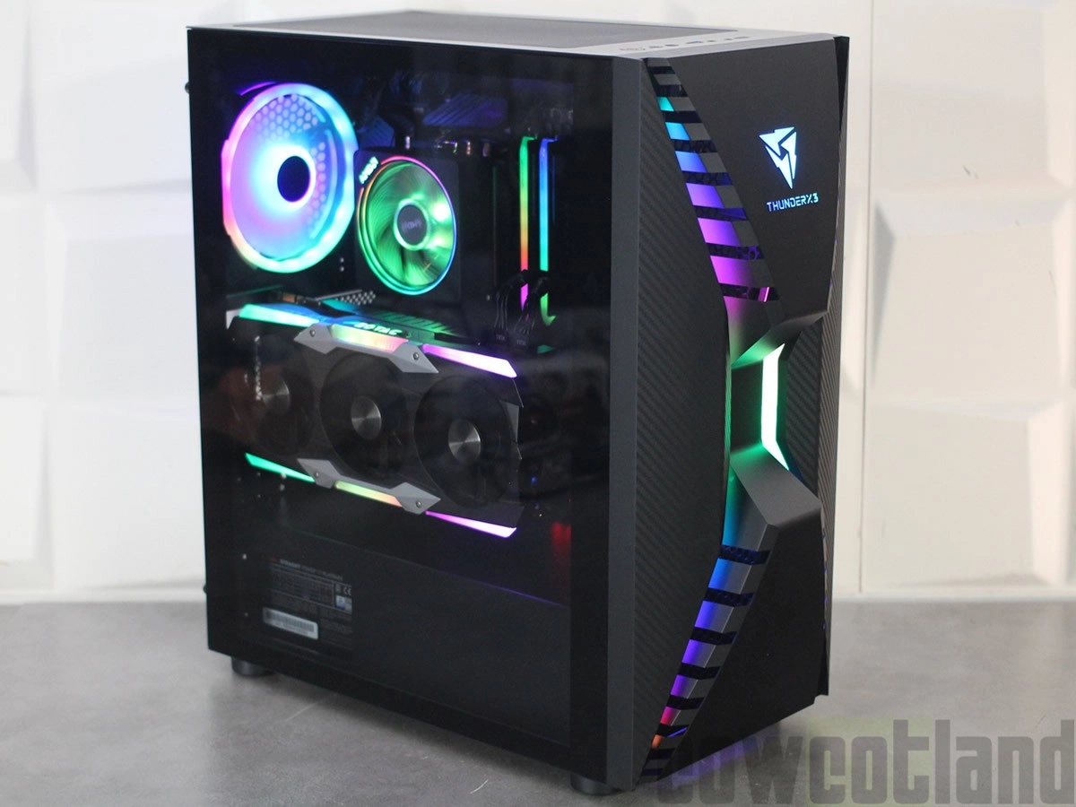  Test boitier THUNDER X3 CRONUS : oubliez la discr�tion