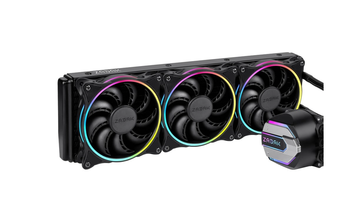 COMPUTEX 2021 : ZADAK passe sa s�rie SPARK AIO au 360, mais en Lite