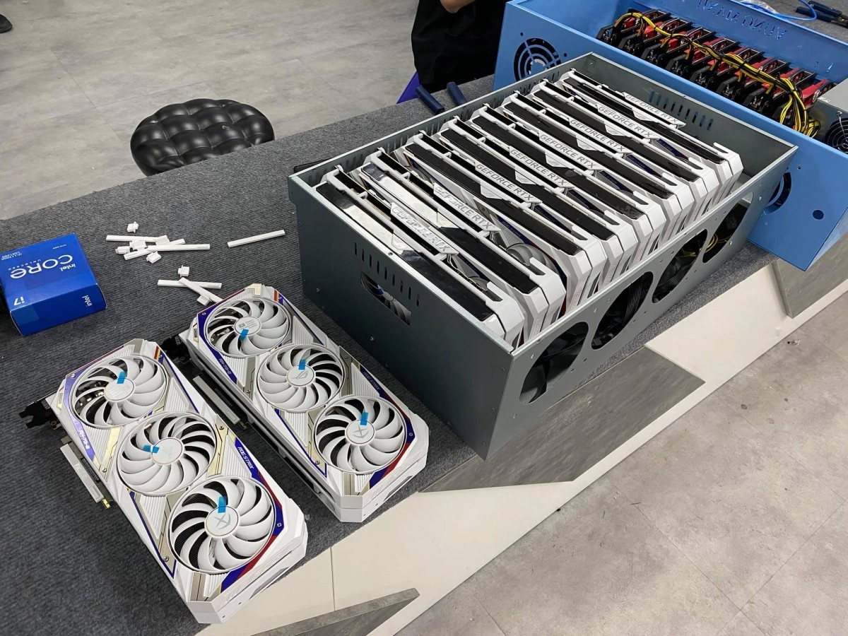 Les rares GeForce RTX 3080 non LHR sont maintenant int�gr�es dans des RIG de Mining