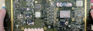 Les TESLA embarquent un vrai PC avec un CPU RYZEN et un GPU RDNA2 et offrent la puissance d'une Playstation 5
