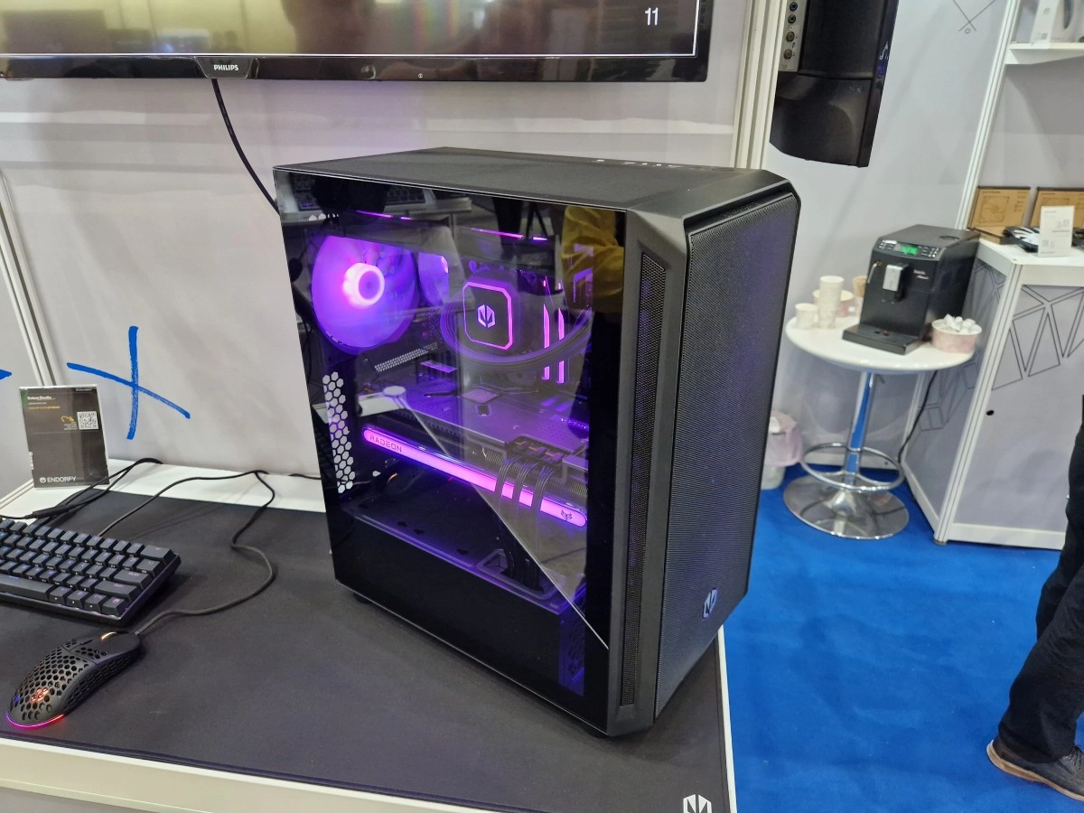 COMPUTEX 2023 : Endorphy Arx 700, jusqu'� cinq ventilateurs de 140 mm install�s par d�faut