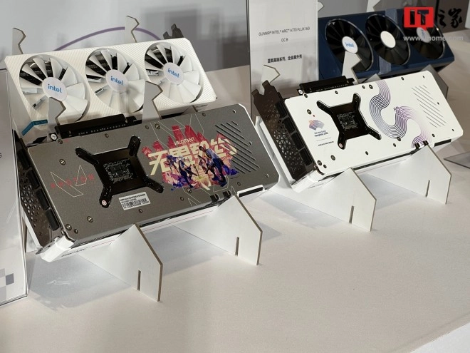 GUNNIR passe les cartes graphiques Intel � la sauce blanche et c'est beau