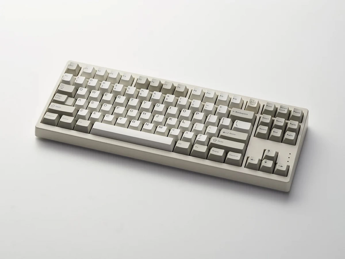 Le clavier Nori Spring Rider de KLC se montre chez ZALMAN